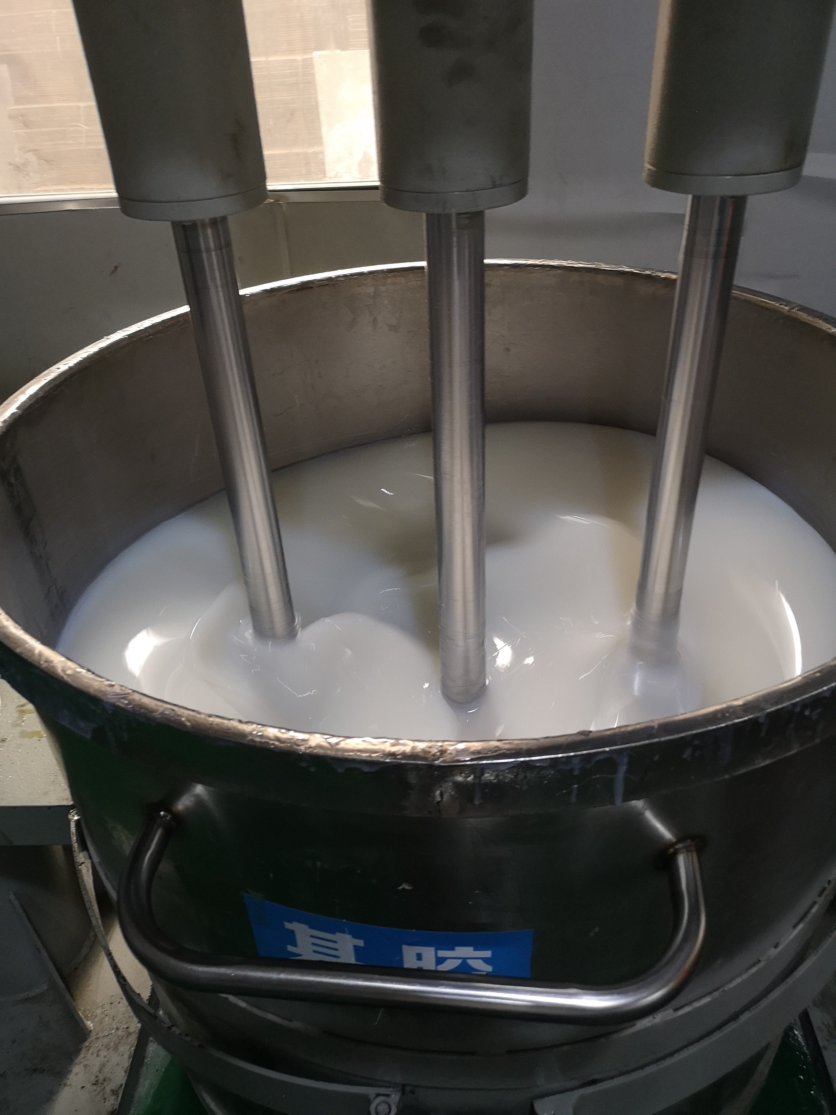 液體硅膠跟固化劑沒(méi)有攪拌均勻會(huì)有什么情況 ？