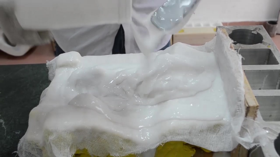 模具硅膠刷模如何使用，有什么需要注意的 ？